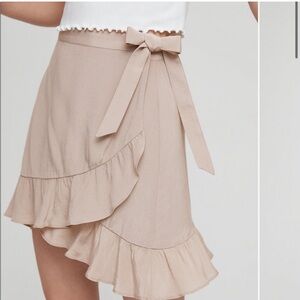 Aritzia Sunday Best wrap skirt